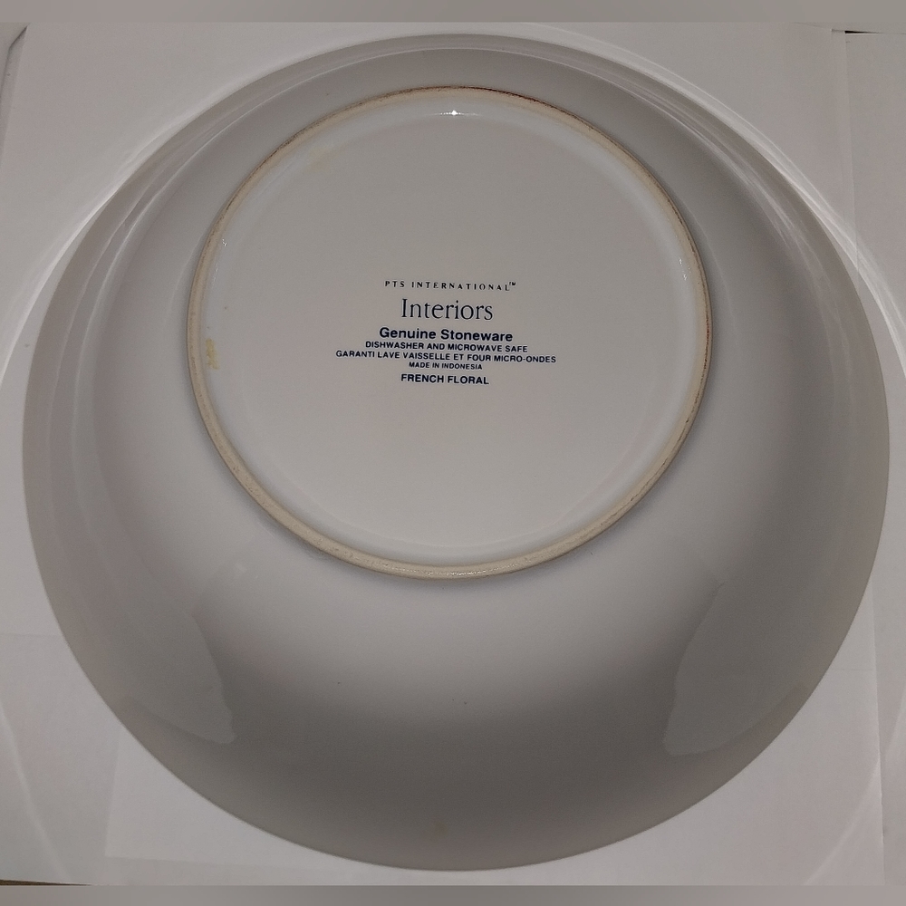 Interior Genuine stoneware. - Picture 5 of 6